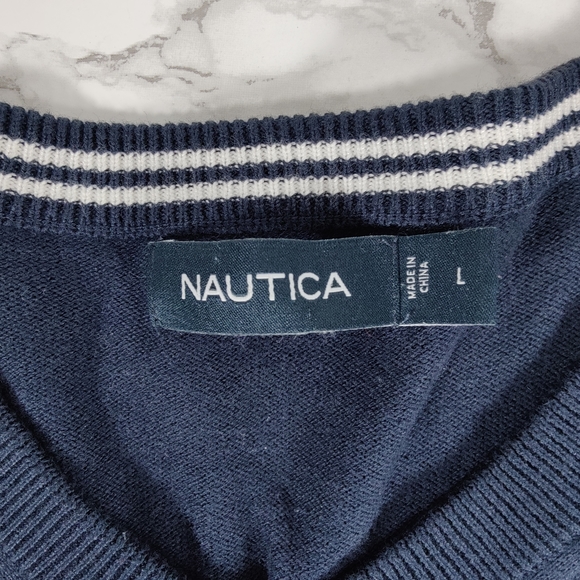 Nautica Navy V Neck Sweater Size Large - Picture 2 of 5